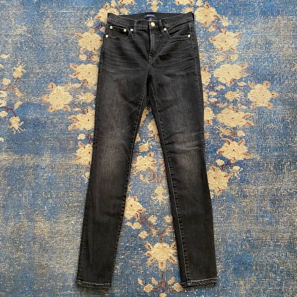 J. Crew 9" High Rise Toothpick Jeans in Charcoal 26T - Picture 2 of 3